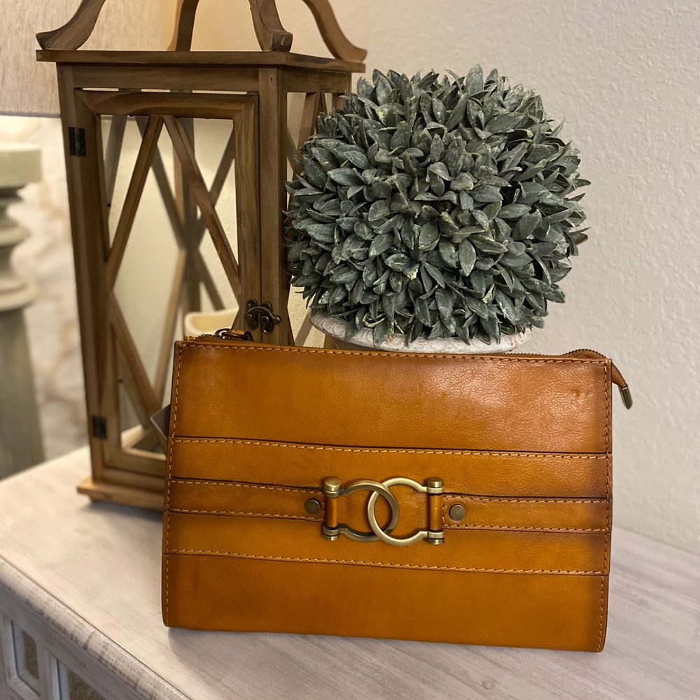 Pratesi Firenze Italian Leather Wristlet Clutch